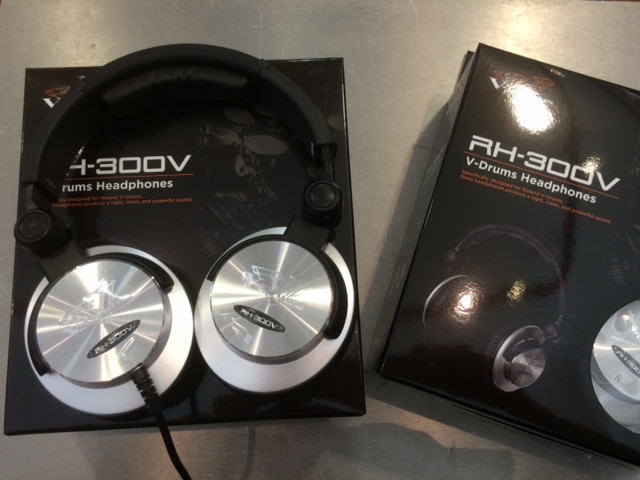 電子ドラム専用設計ヘッドフォン Roland RH-300Vでご試奏できます