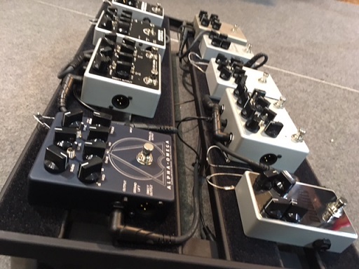 Darkglass Electronicsのエフェクターを選ぶなら当店へ！現行製品全