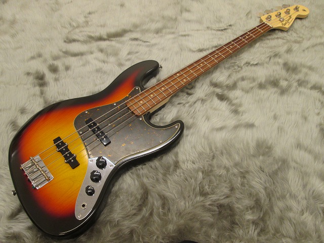 ハイエンドベース】moon、Sadowsky Tokyo、Warwick等多数展示してい