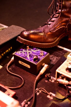 新製品】GLAY HISASHIシグネイチャー・エフェクター 320design