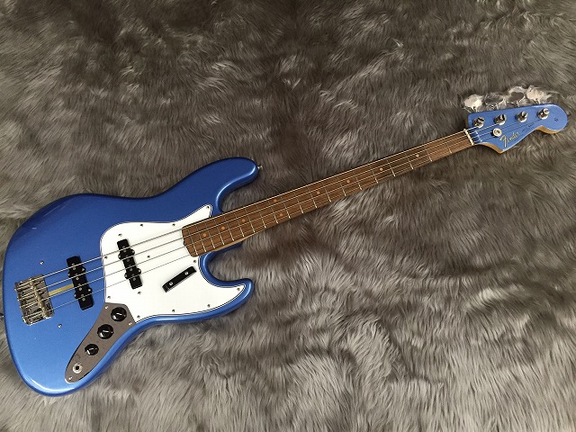 オススメエレキベースのご紹介！【Fender American Vintage '64 Jazz