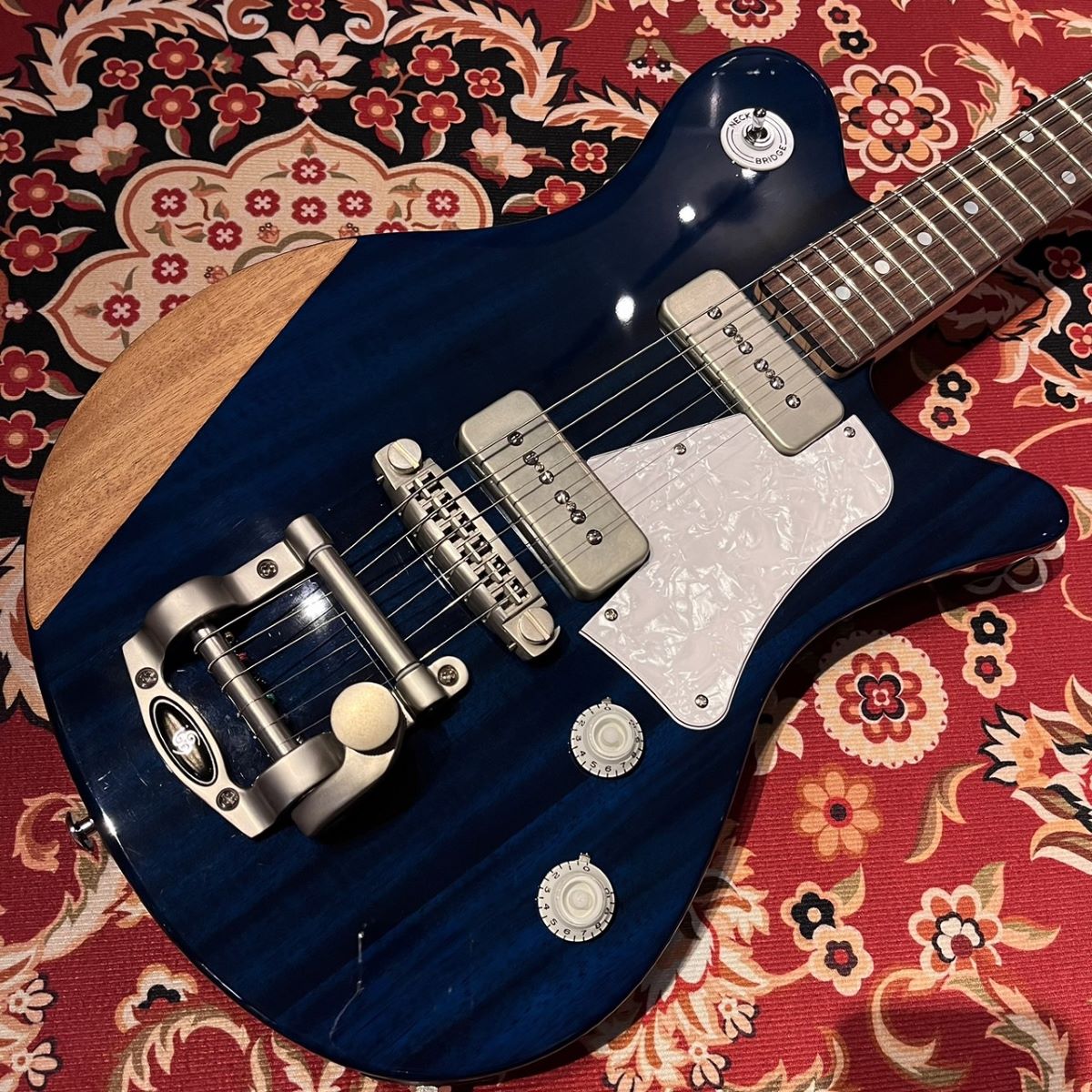 入荷情報】”ビザールなギター”が大量入荷！一挙ご紹介！｜島村楽器