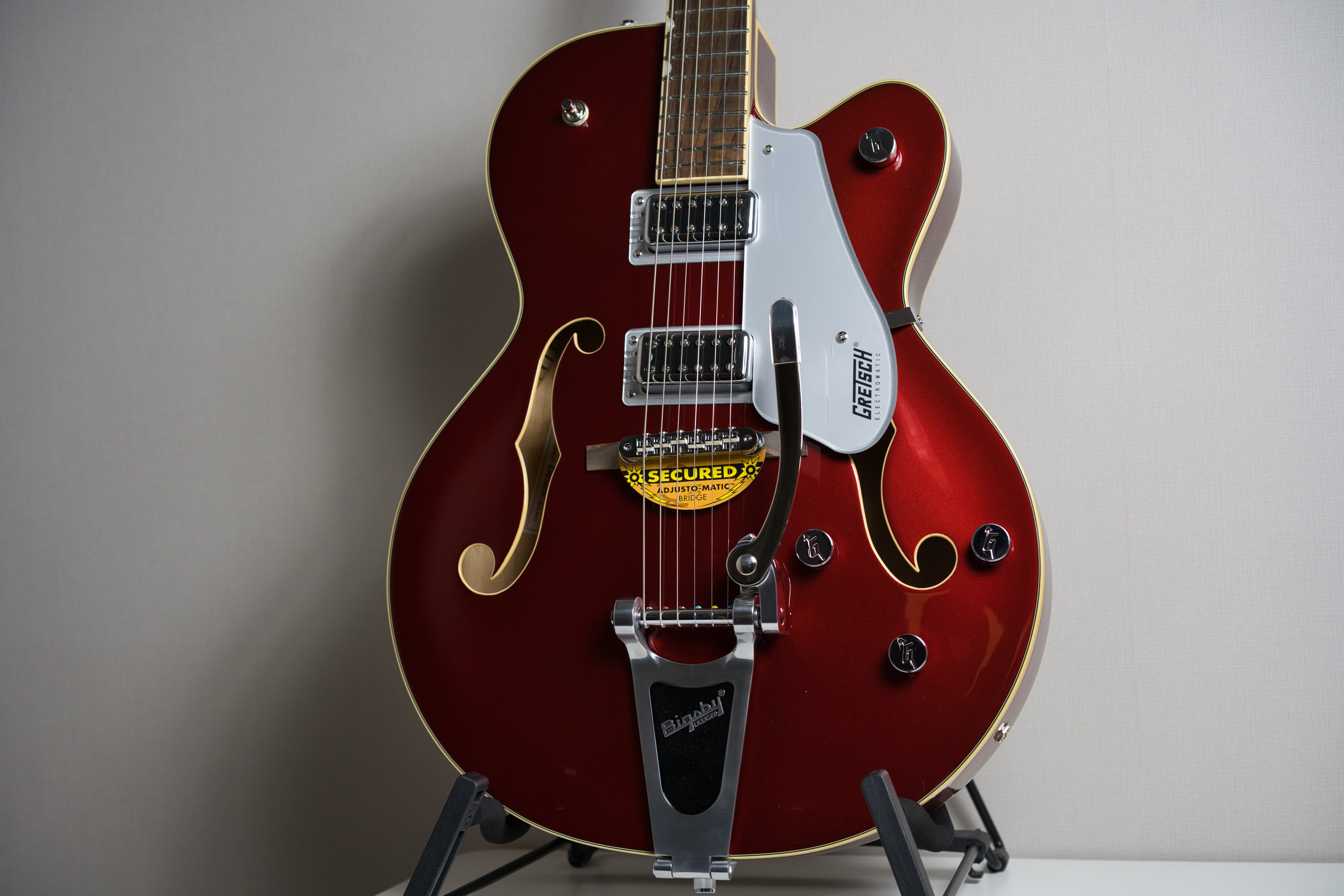 新品入荷】古き良きデザインに最新技術を詰め込んだ！Gretsch / G5420T