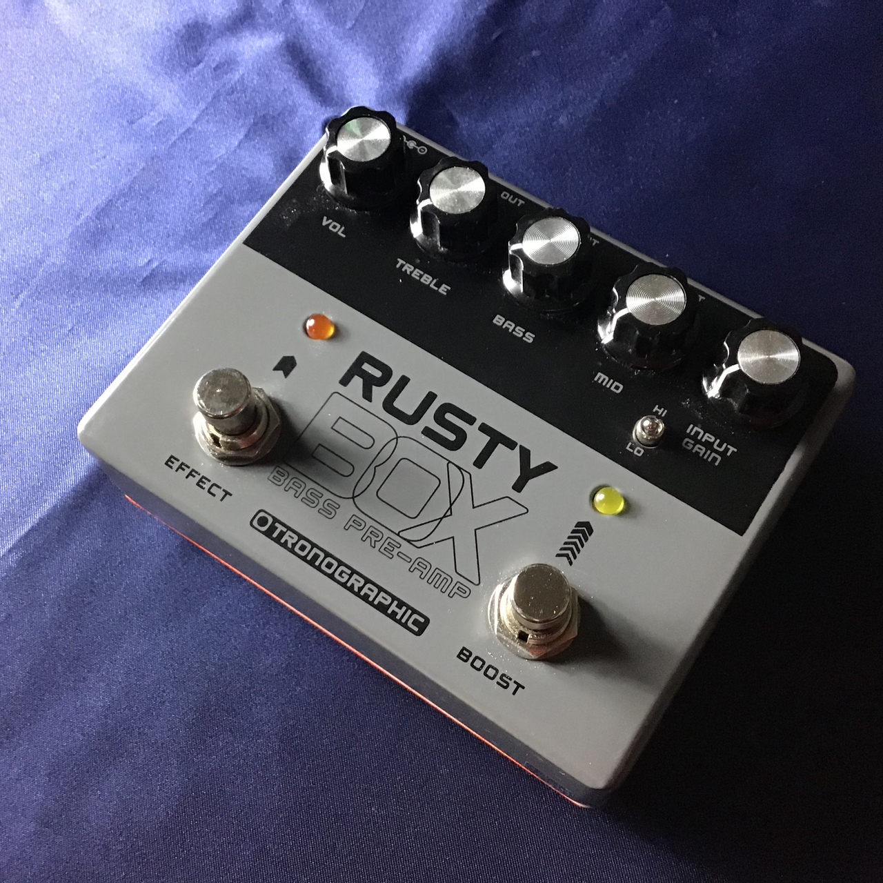 エフェクター】Tronographic/RUSTY BOXが入荷！ベーシストは要チェック