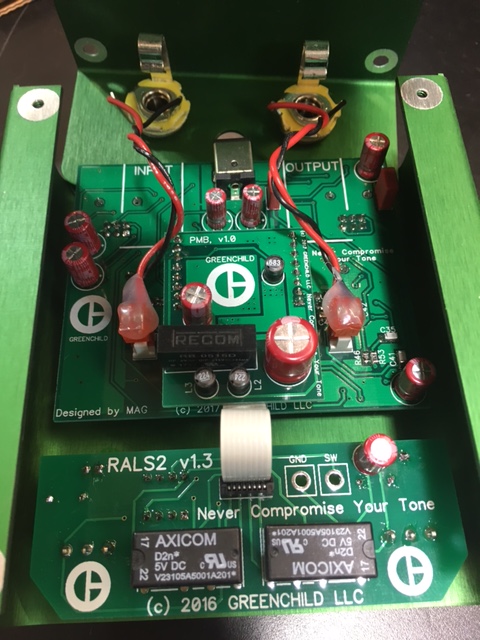 アメリカ・ニューメキシコ州サンタフェのGreenchild社の新作ドライブ