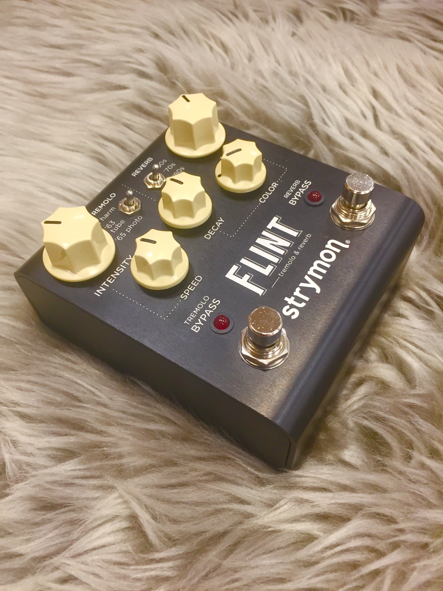 エフェクター】strymon FLINT のご紹介です！！｜島村楽器 イオン