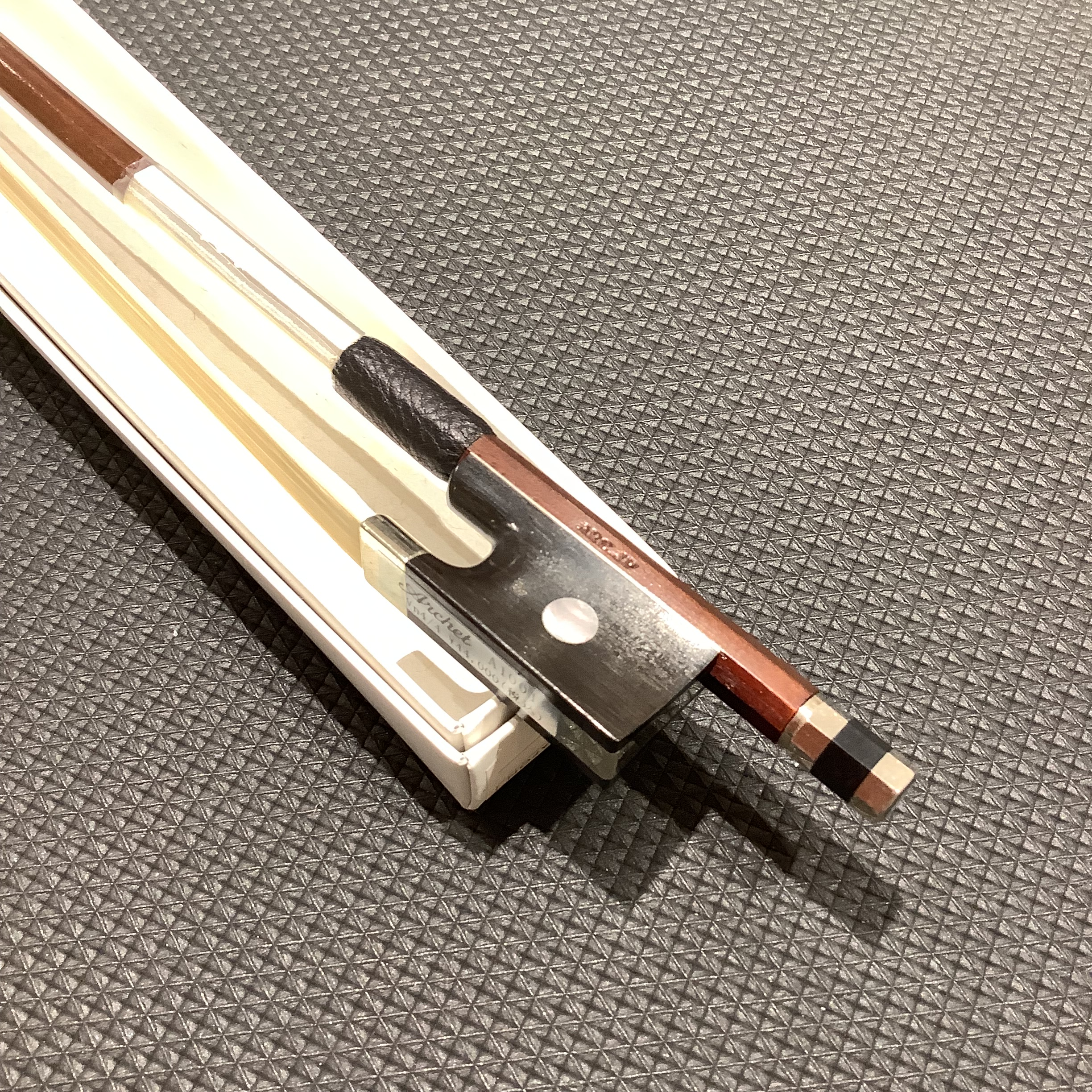 弦楽器フェア情報】バイオリン弓（4/4）集めました！4月22日～4月30日