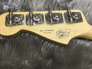 エレキベース】Fender！SCANDALのベーシスト「TOMOMI」シグネイチャー