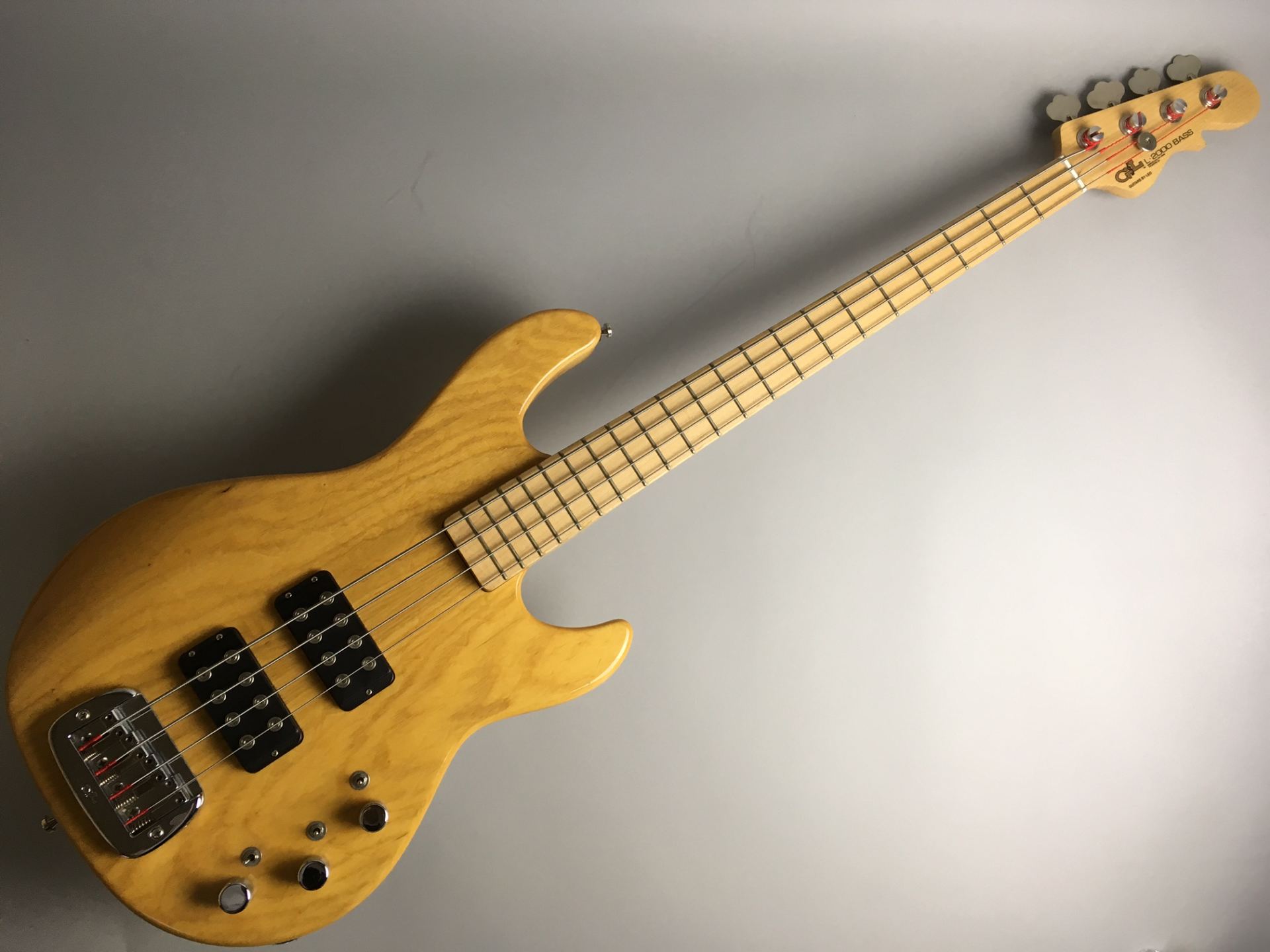 中古エレキベース】G＆L USA L2000入荷しました。状態良し!｜島村楽器