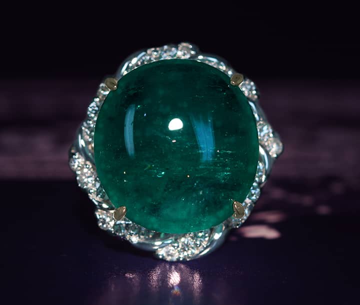 HANDMADE】PT900/K18YG エメラルド 8.16ct ダイヤモンド 0.39ct リング