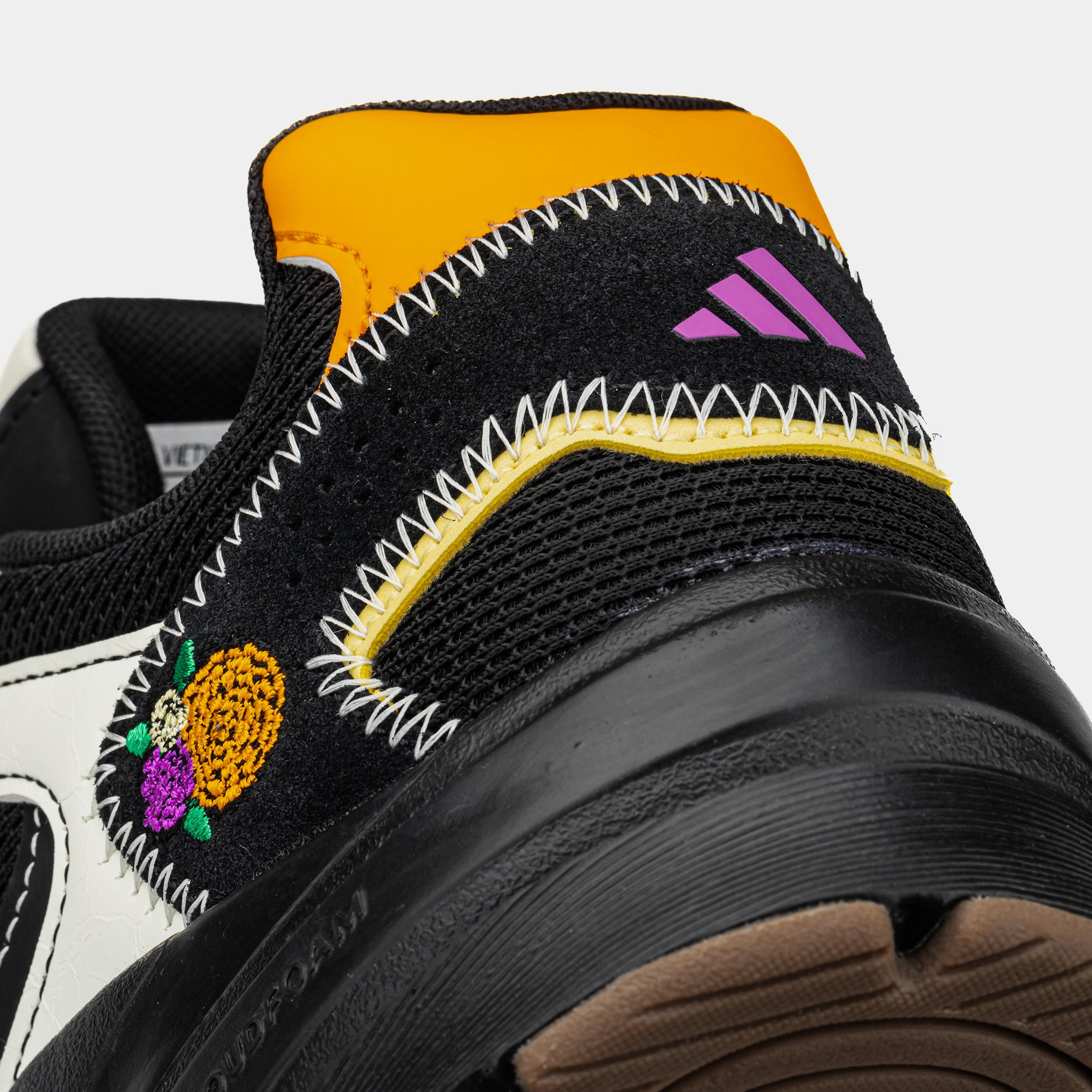 adidas Crazy Chaos 2000 Dia De Los Muertos Mens Lifestyle Shoes