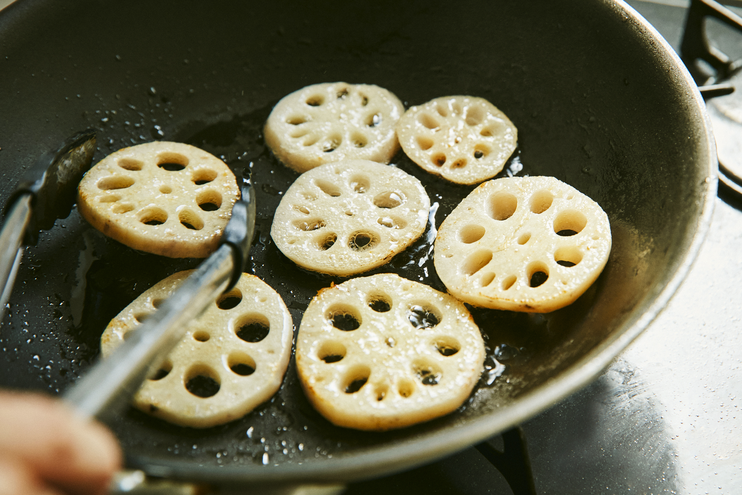 千葉県長南町のレンコン農家です | 地域食材.miru