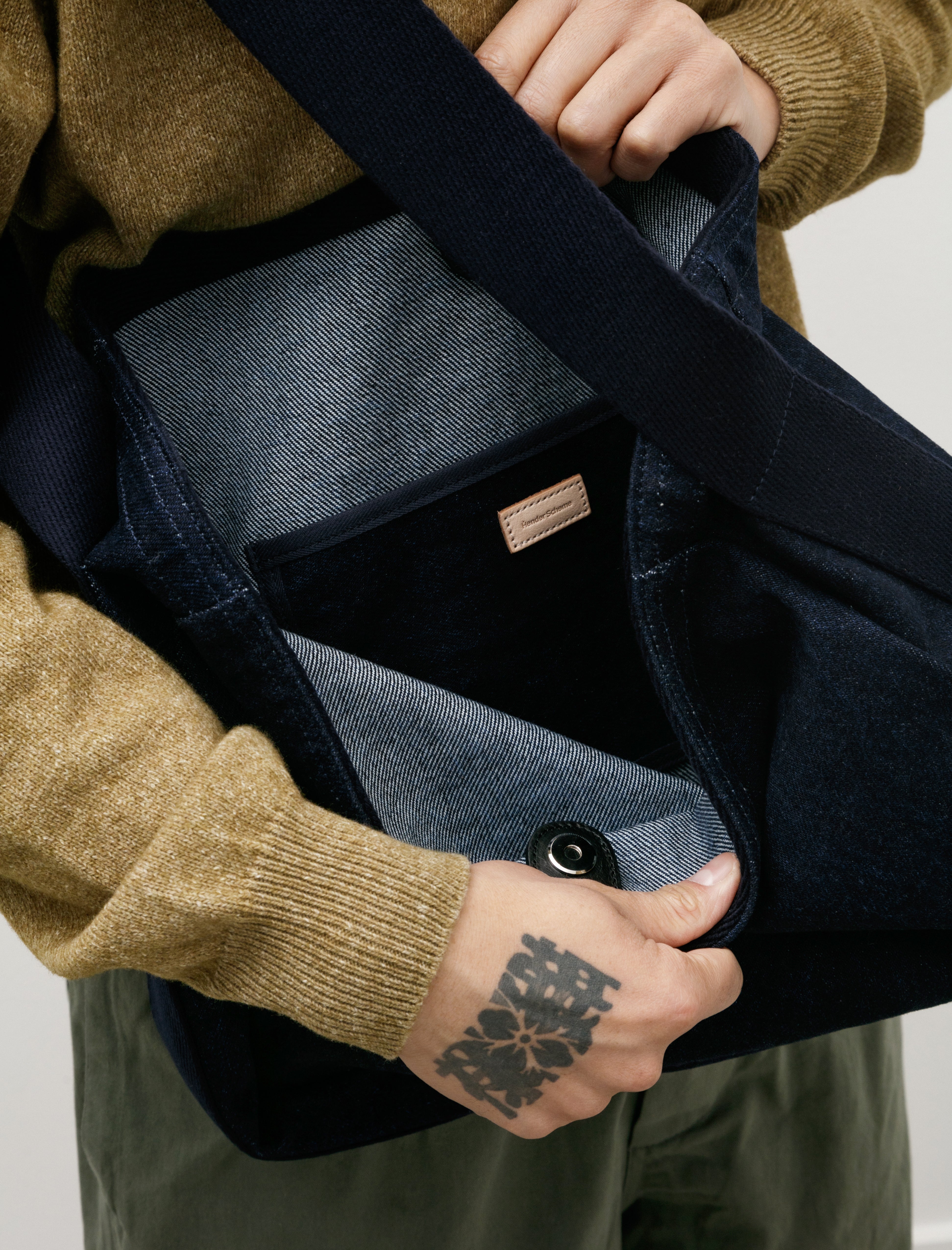 Hender Scheme Square Shoulder Bag Small Inowa – Neighbour