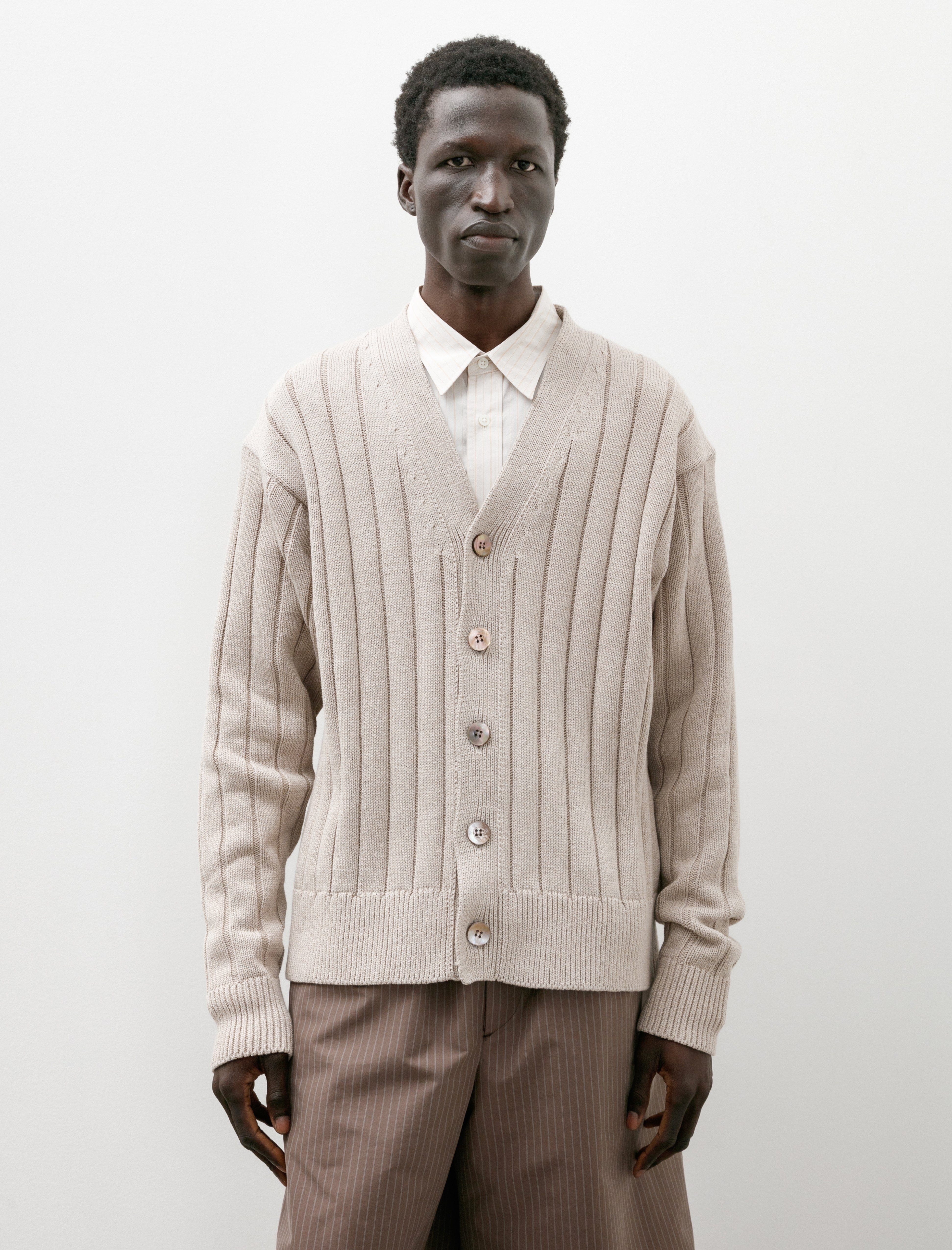 Ernie Palo Wide Rib Knit Cardigan Beige – Neighbour