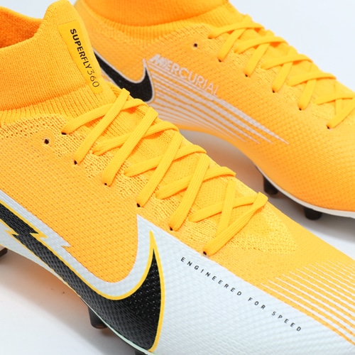 ﾅｲｷ ｽｰﾊﾟｰﾌﾗｲ 7 PRO AG-PRO／サッカーショップKAMO