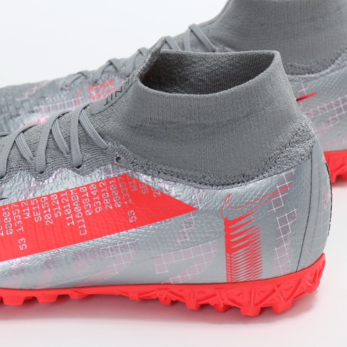 ﾅｲｷ ｽｰﾊﾟｰﾌﾗｲ 7 ｴﾘｰﾄ TF／サッカーショップKAMO