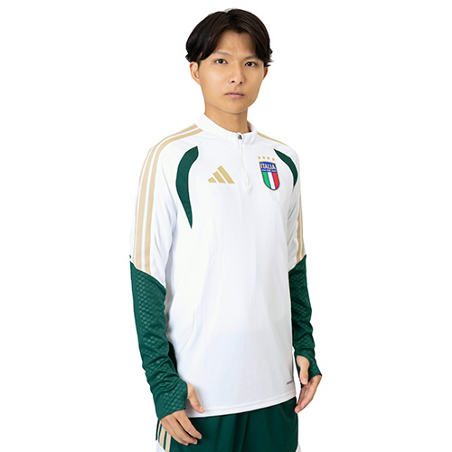 サッカー、イタリア代表のジャージ、上。サイズ海外製XL。2021年モデル