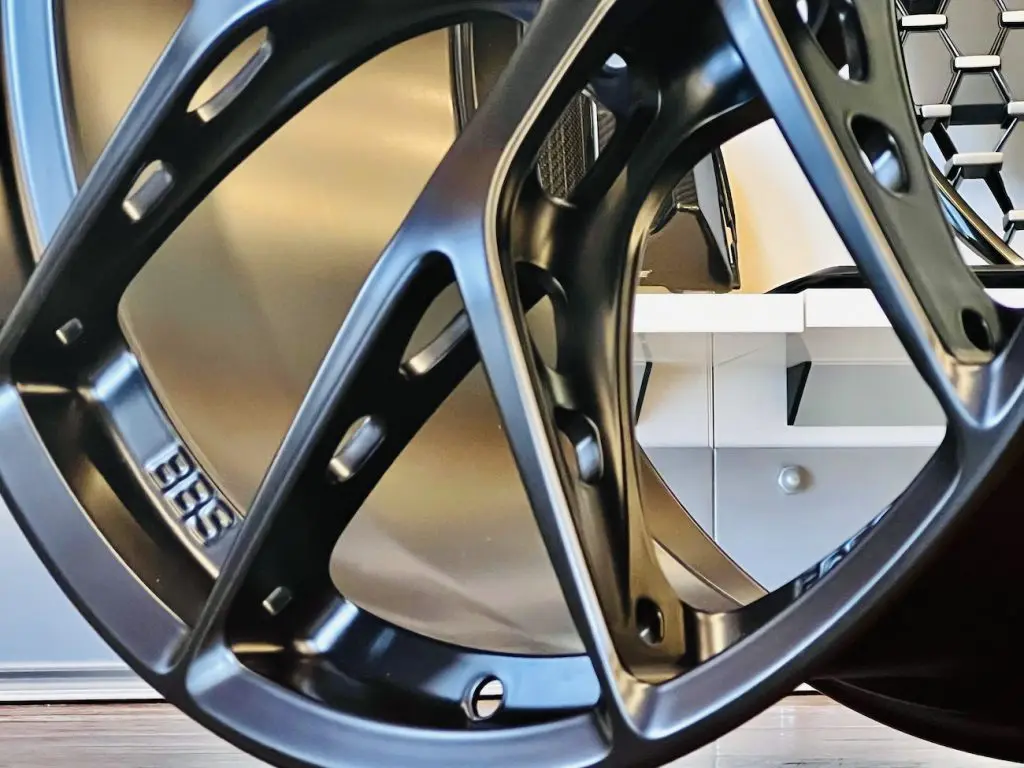 BBS新作 FI-R EVO が発表されました！BMW G系Mモデル用発売＆御予約