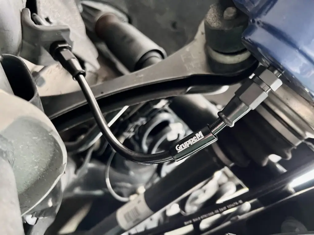 BMWステンメッシュブレーキホースと言えばGruppeMですよ！車検対応で