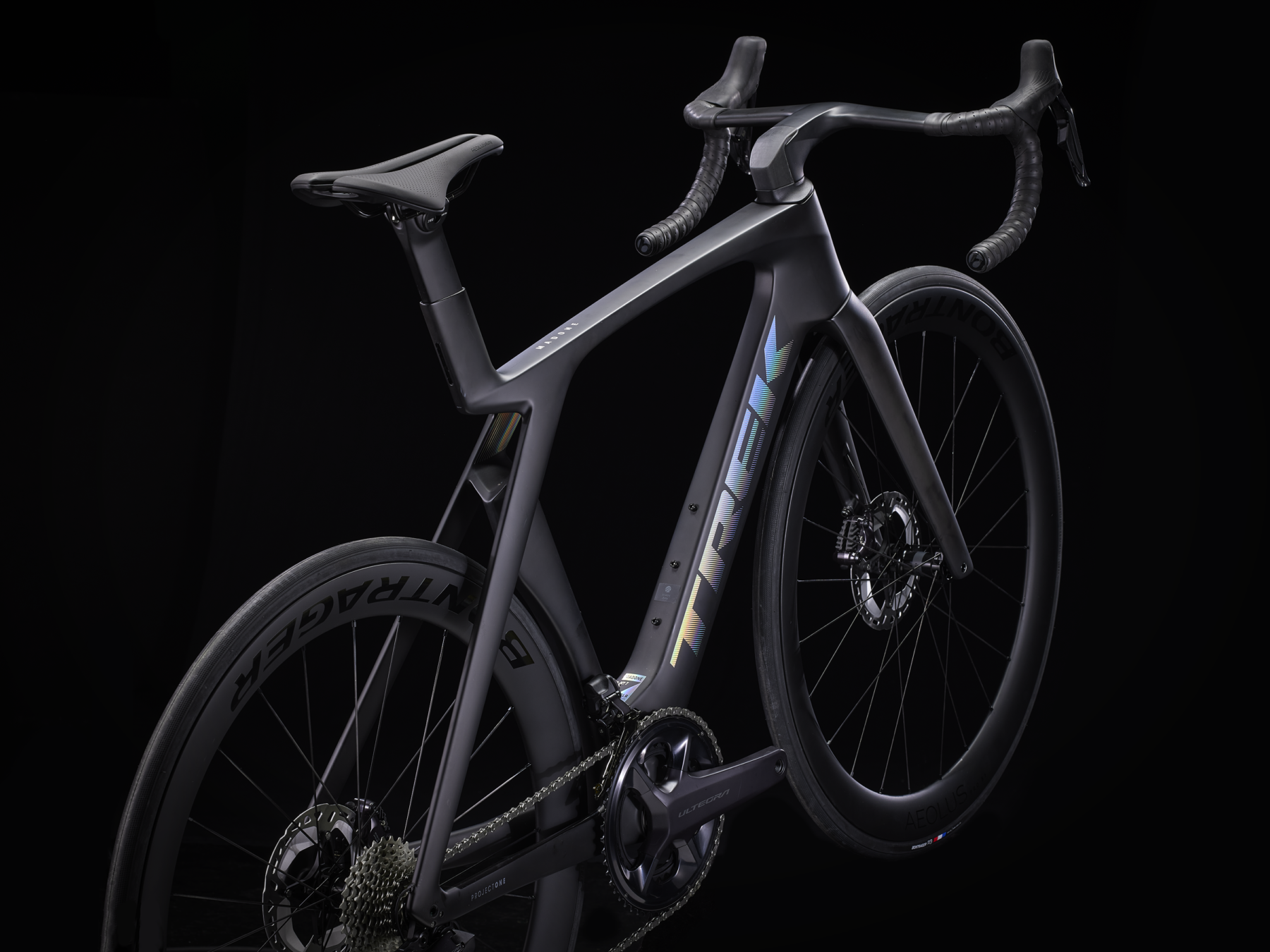 トレック最高峰ロードバイク 新型マドンSLR｜2023M TREK MADONE
