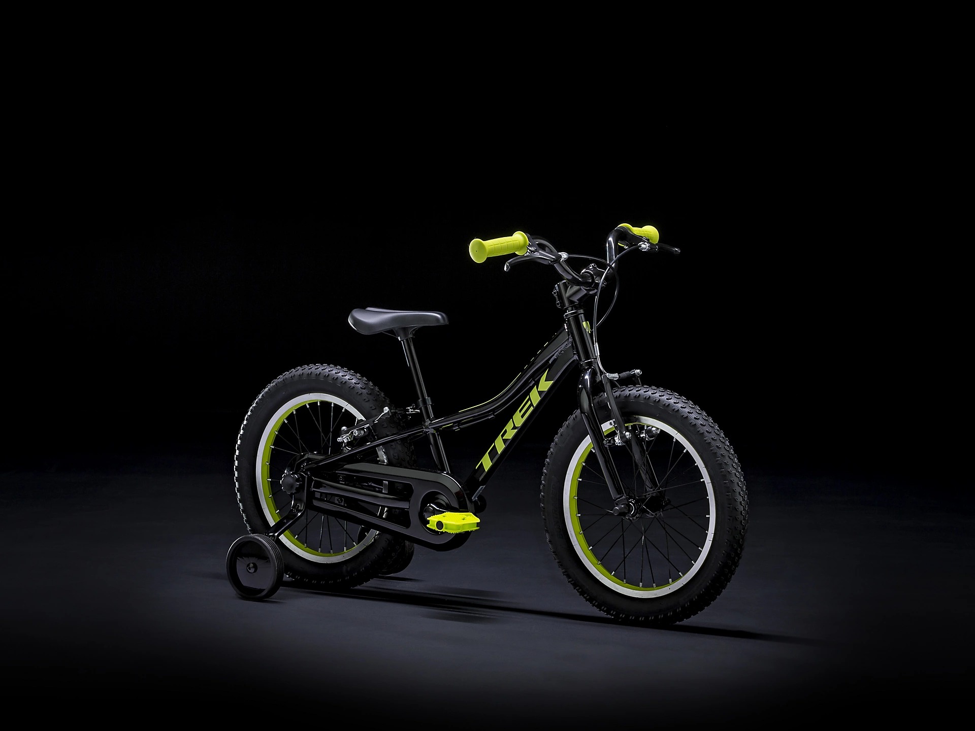 TREK Precaliber 16 (¥42,000) | スターバイクス