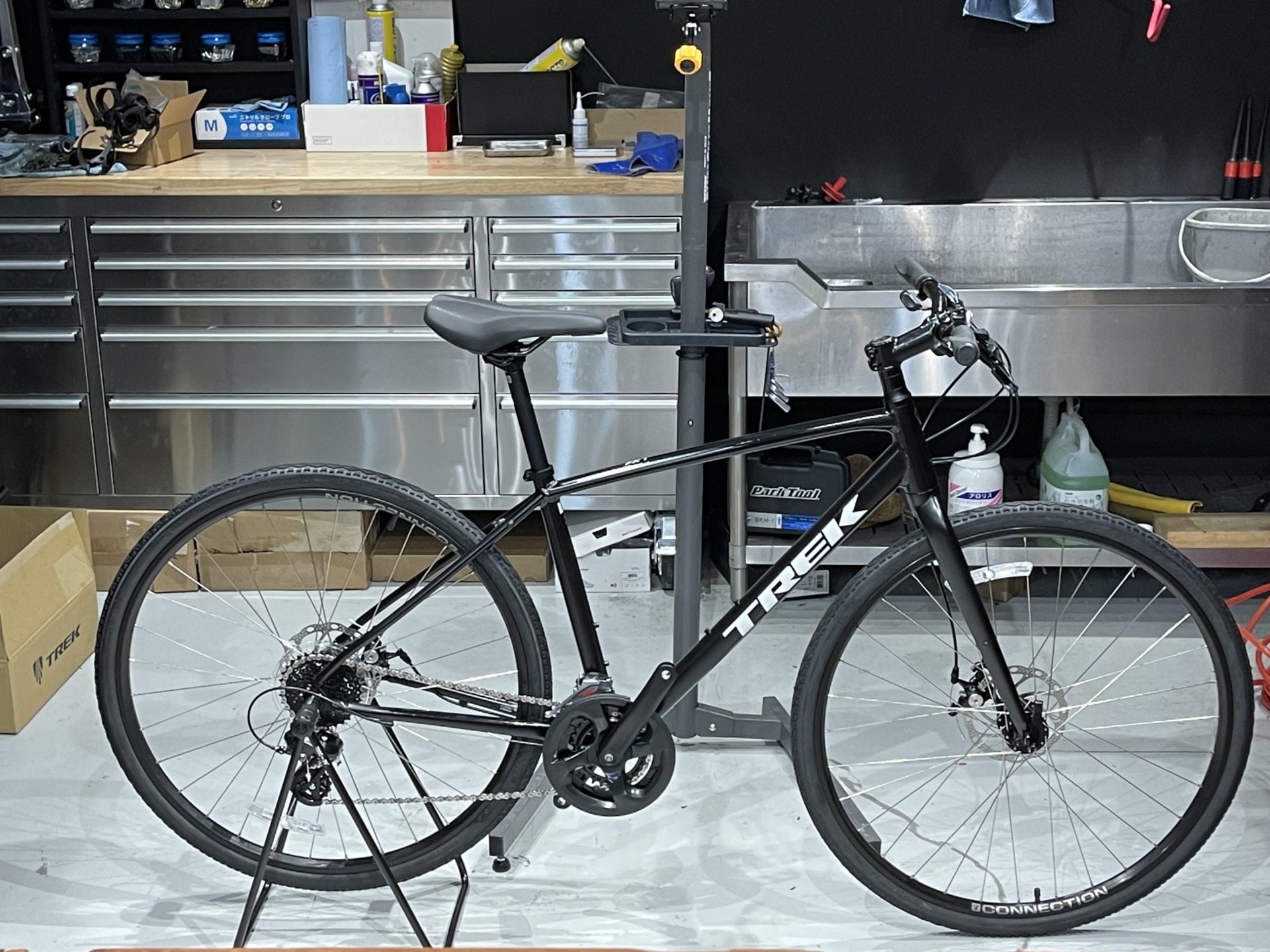 TREK FX1 × ご納車 + パーフェクト組み立て | スターバイクス