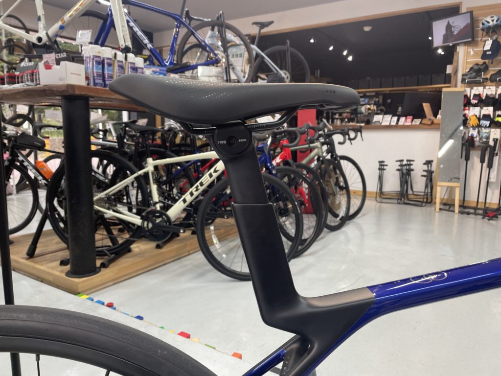 TREK Madone Gen 8を購入するなら一緒にフィッティングがおススメ