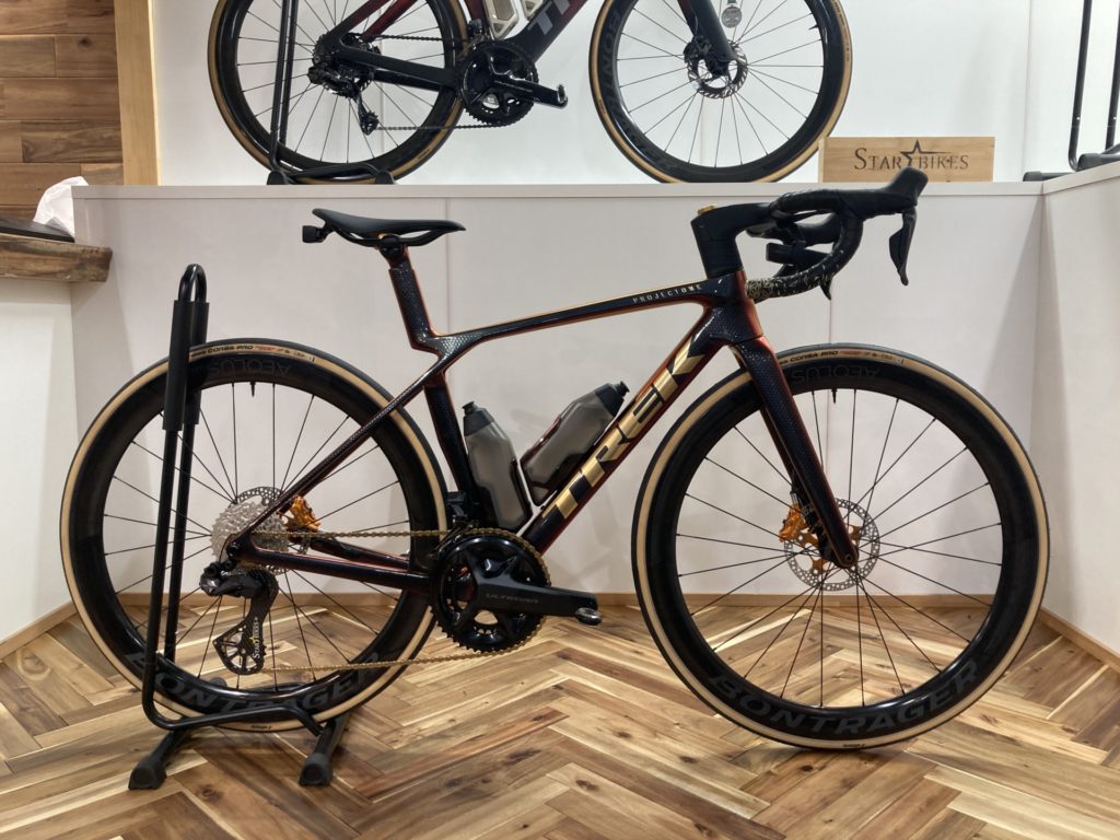 カスタム販売】TREK Madone SLR GEN8 × 納車 ＋ パーフェクト組み立て