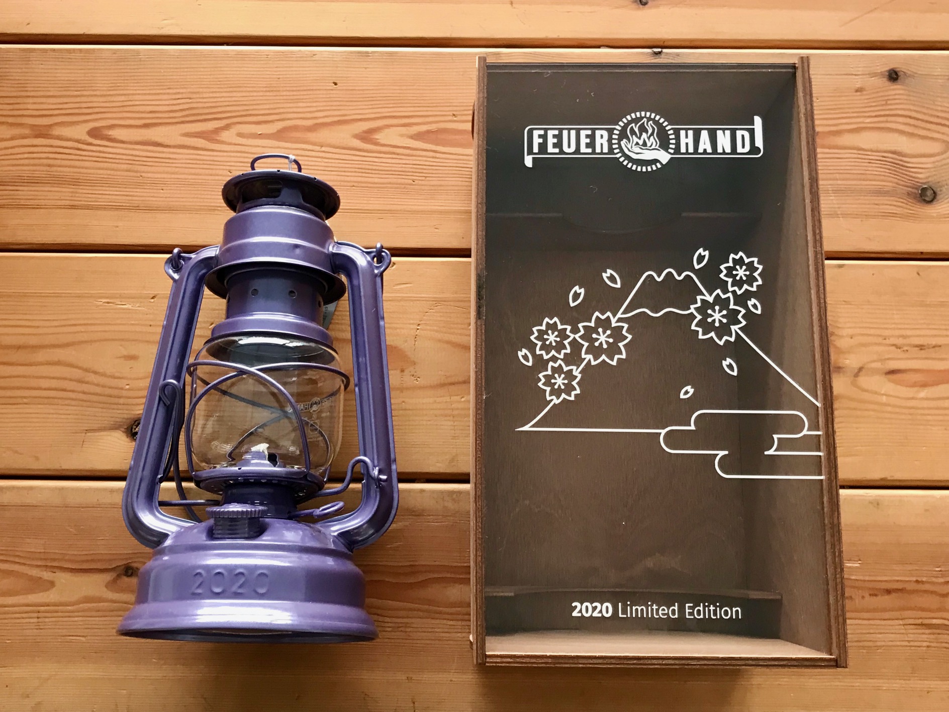 FEUERHAND限定モデル「パールブラックベリー2020」発売開始！ - 株式