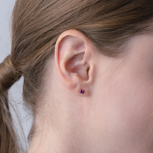 PURPLE GARNET PIERCED EARRINGS(2ZP1664)K18 ピアス｜スター