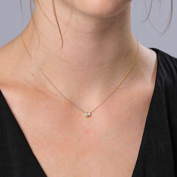 MOON SETTING DIAMOND NECKLACE 0.17ct(1ZN0925)K18 ネックレス