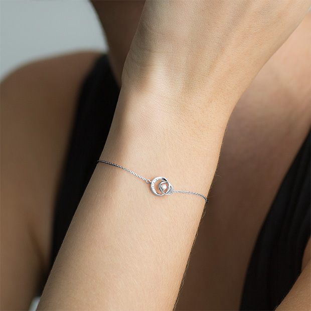 TWO UNIVERSE BRACELET(2XU0131)Pt950 ブレスレット｜スタージュエリー