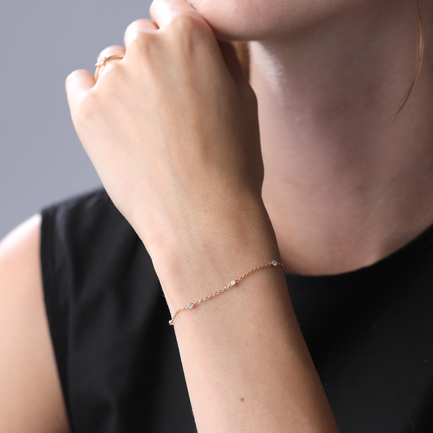 DIAMOND STATION BRACELET(1ZU0477)K18 ブレスレット｜スター