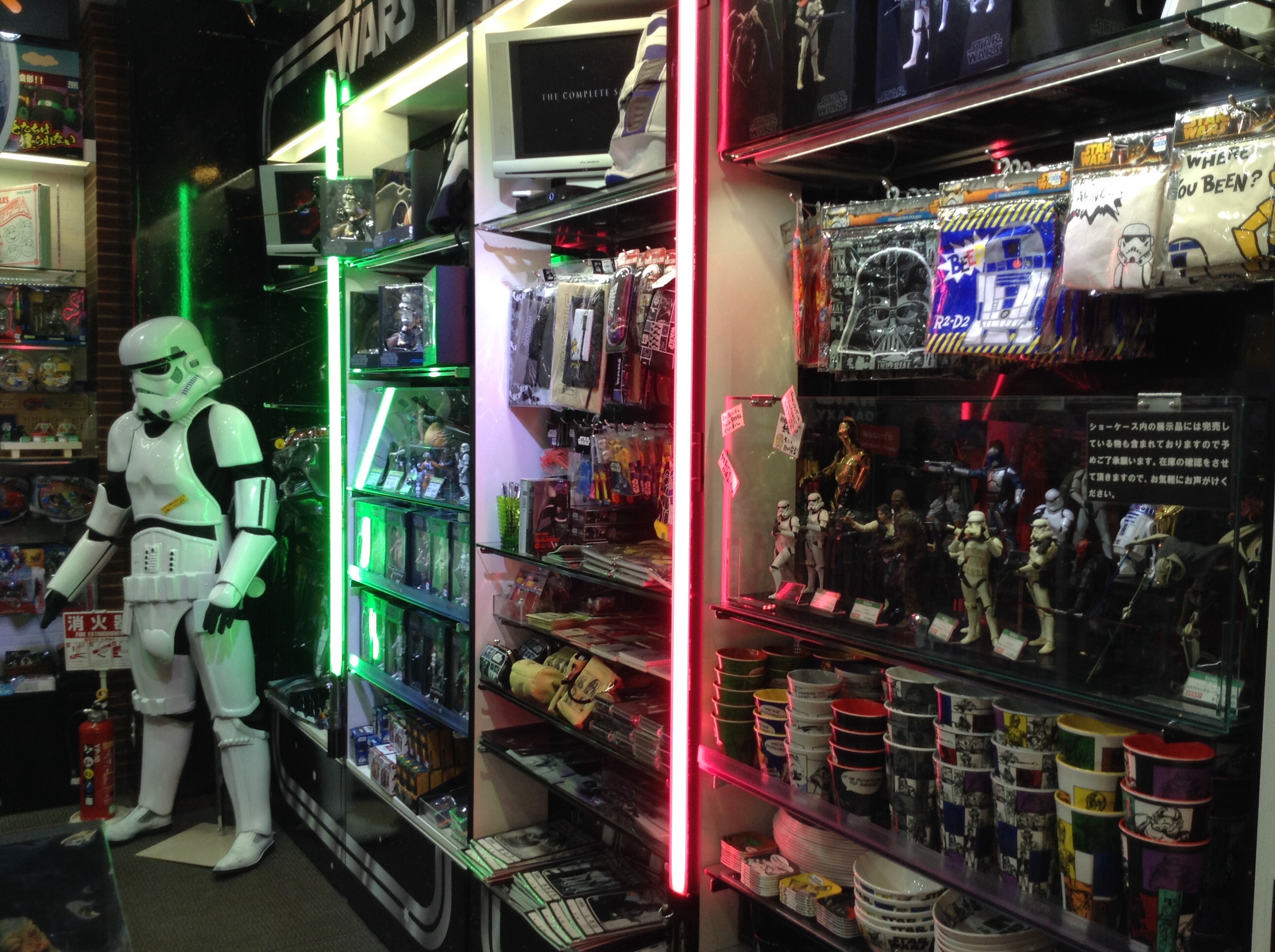 キデイランド原宿店『スター・ウォーズ』グッズ特設コーナー「STAR