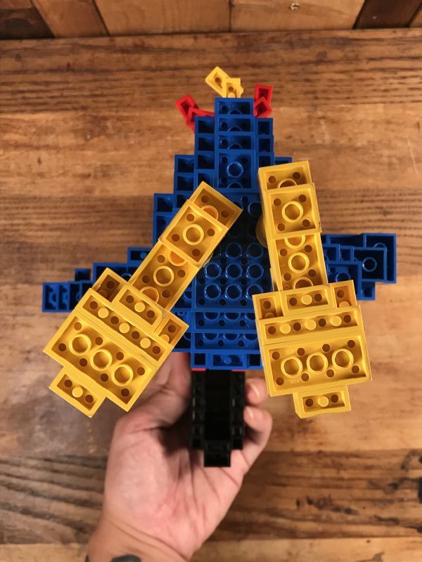 Kellogg's Toucan Sam Lego Store Display Figure トゥーカンサム