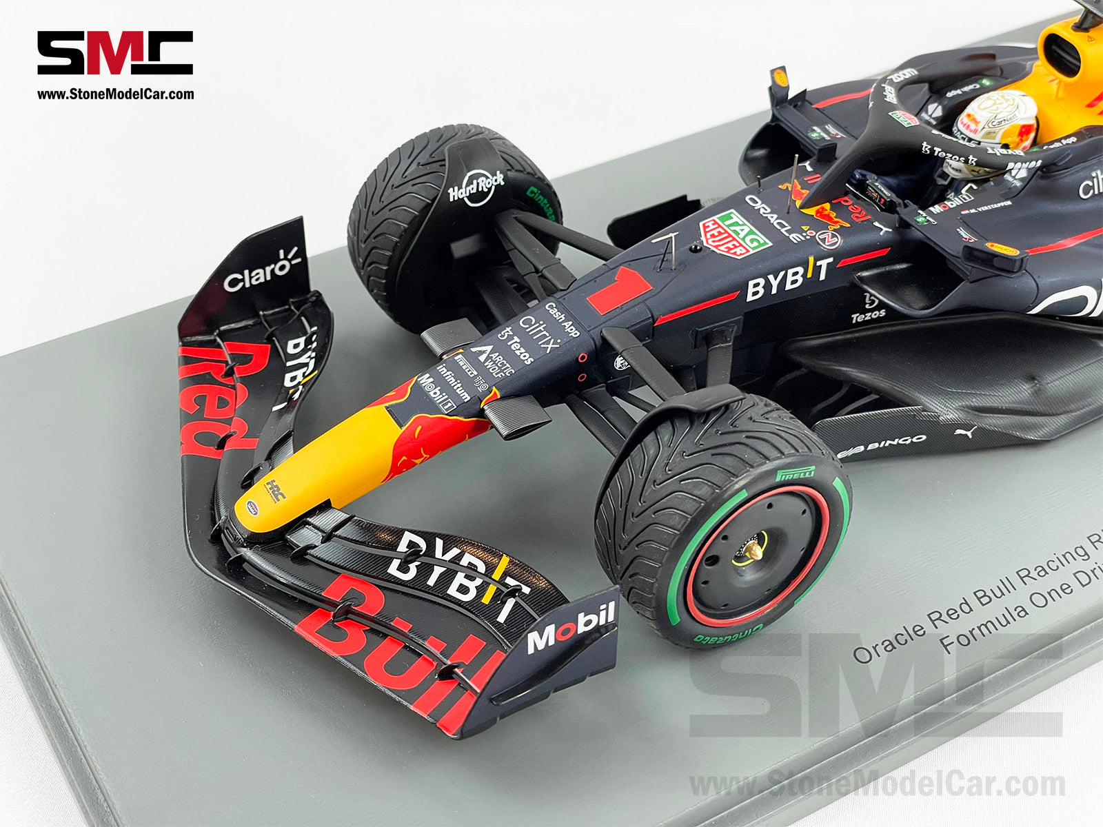 1 Max Verstappen 2022 World Champion Red Bull F1 RB18 Japan GP 1