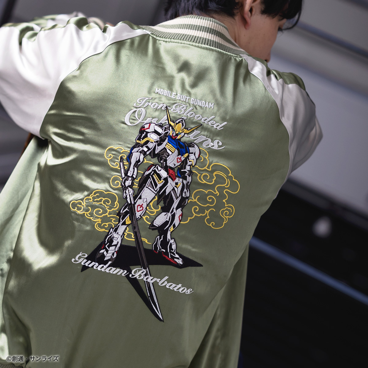 STRICT-G『機動戦士ガンダム 鉄血のオルフェンズ』スカジャン ガンダム