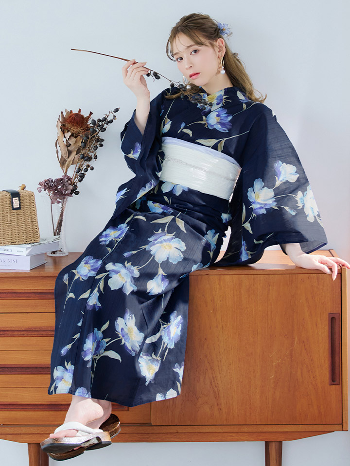 即日発送】ネイビー＆ブルー牡丹浴衣【浴衣3点セット 浴衣/帯/下駄