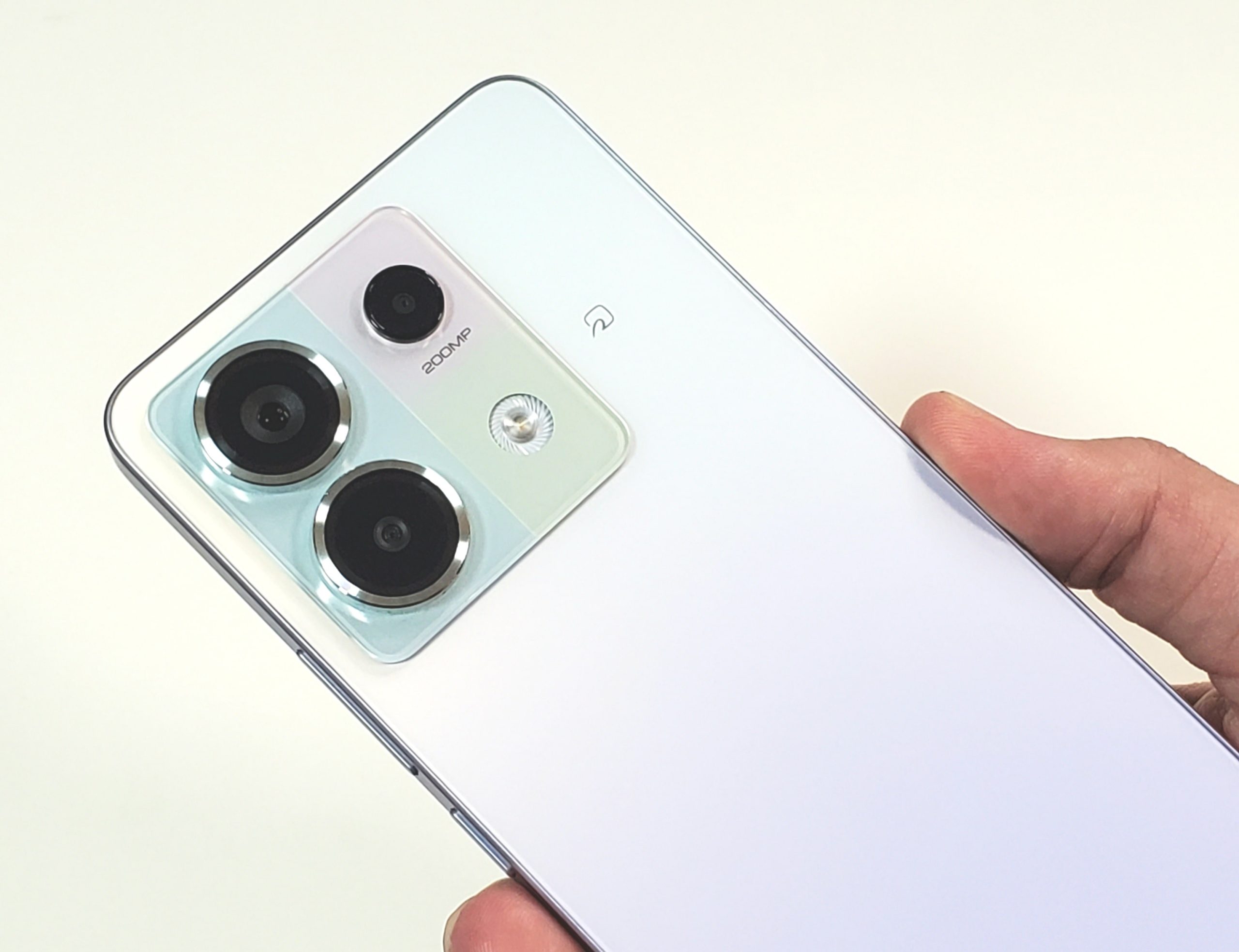 Redmi Note 13 Pro 5G 実機レビュー！1万円台から買えるおしゃれな鬼