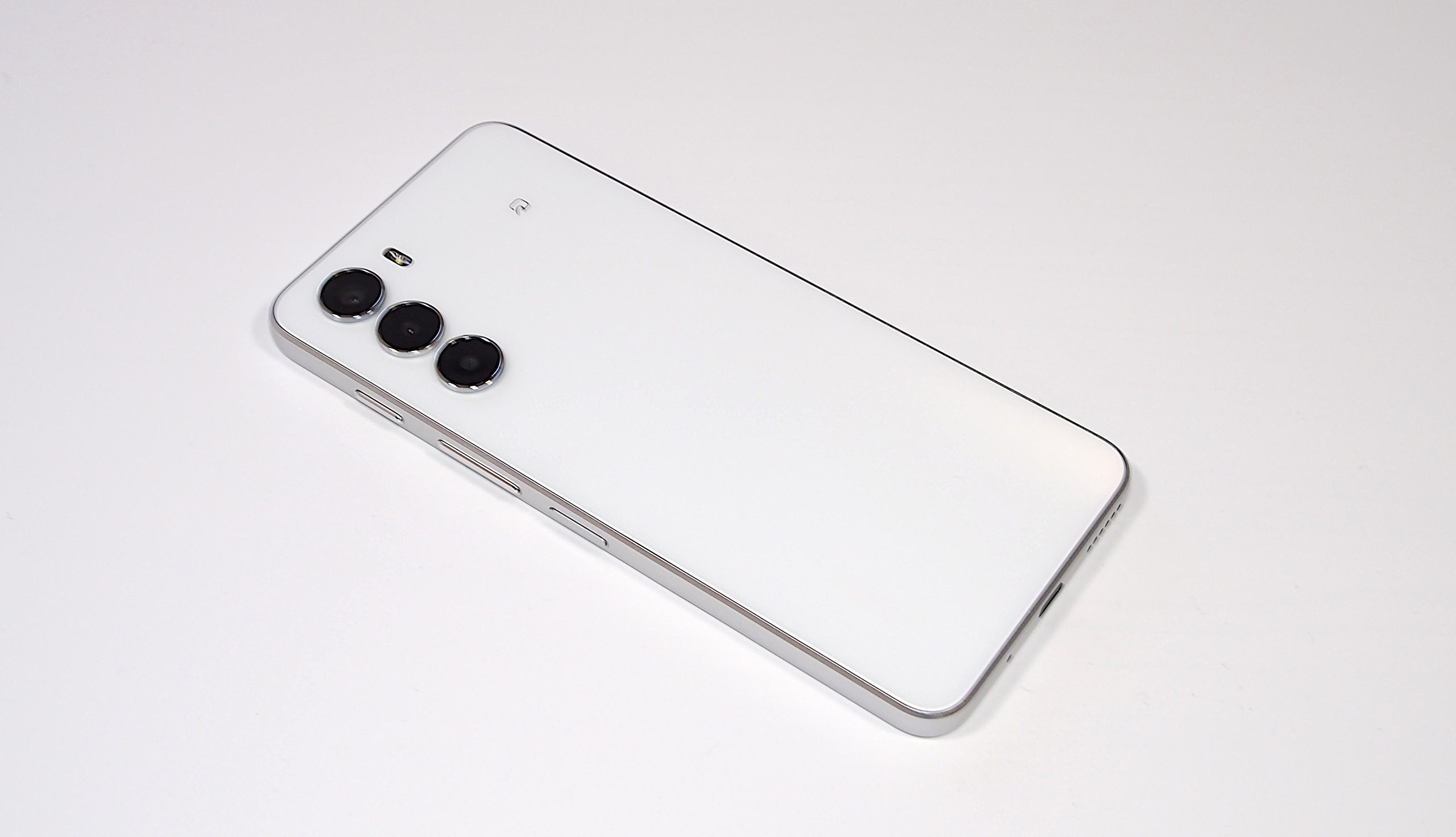 nubia S 5G 実機レビュー！一括1円の格安機、処理性能は最低限だが機能