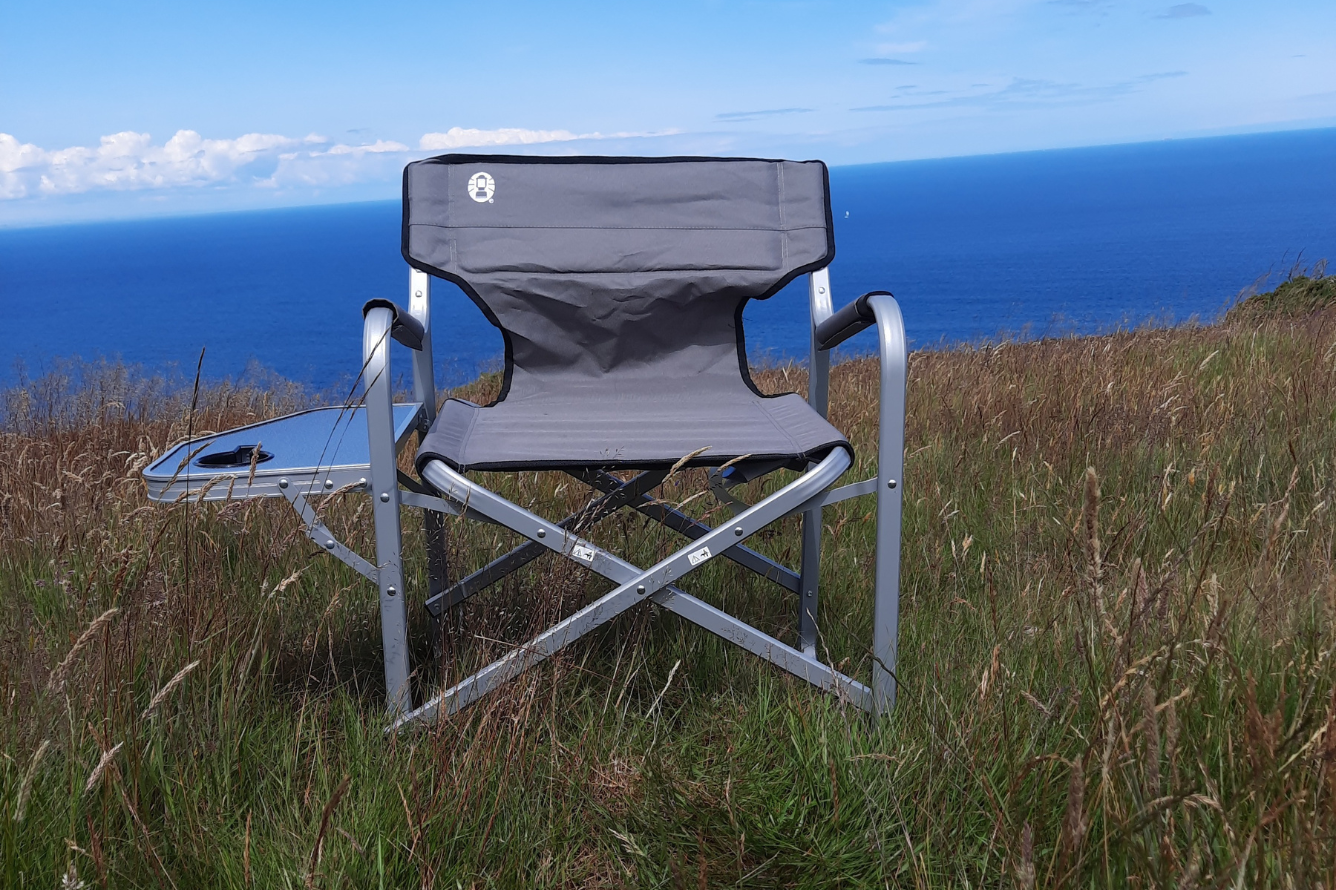 COLEMAN DECK CHAIR WITH SIDE TABLE: SummitSurfers Tested