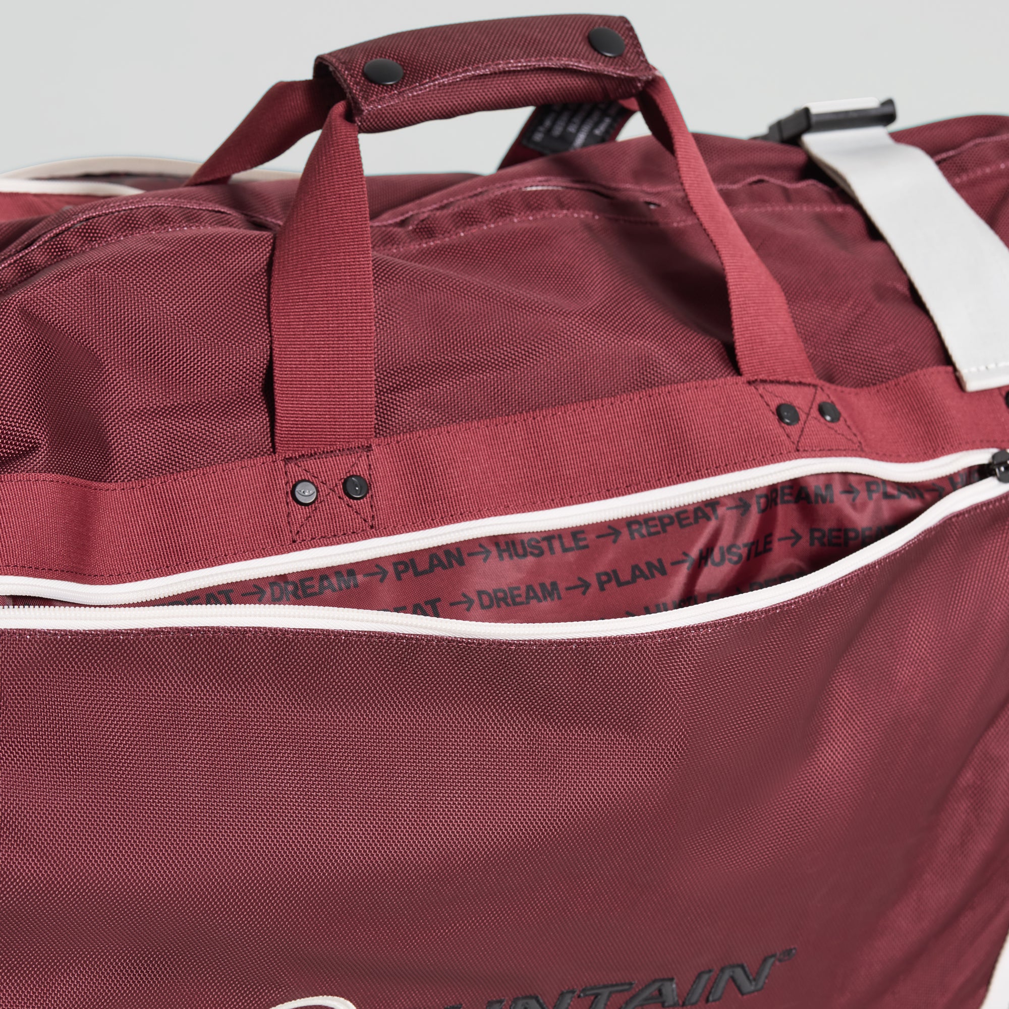 Sun Mountain x MUNICIPAL ClubGlider Meridian Travel Bag – Sun