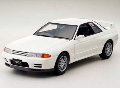 Nissan Skyline R32 GTR VSpec - Die-cast model - Kyosho 08365W