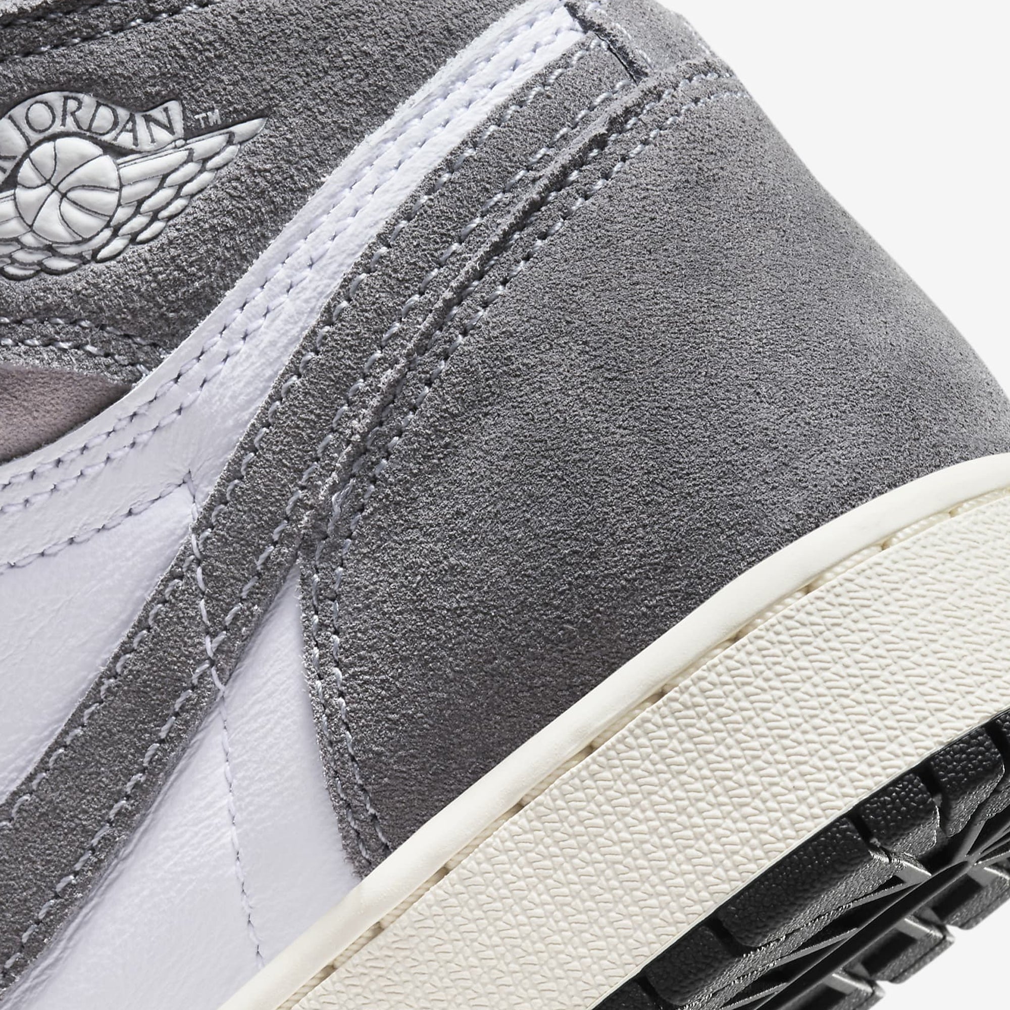 Buy JORDAN AIR JORDAN 1 HIGH OG 'BLACK/WHITE/LIGHT SMOKE GREY' (GS