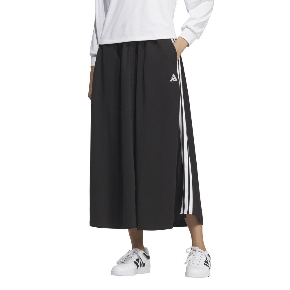 アディダス（adidas）（レディース）スリーストライプス KN スカート