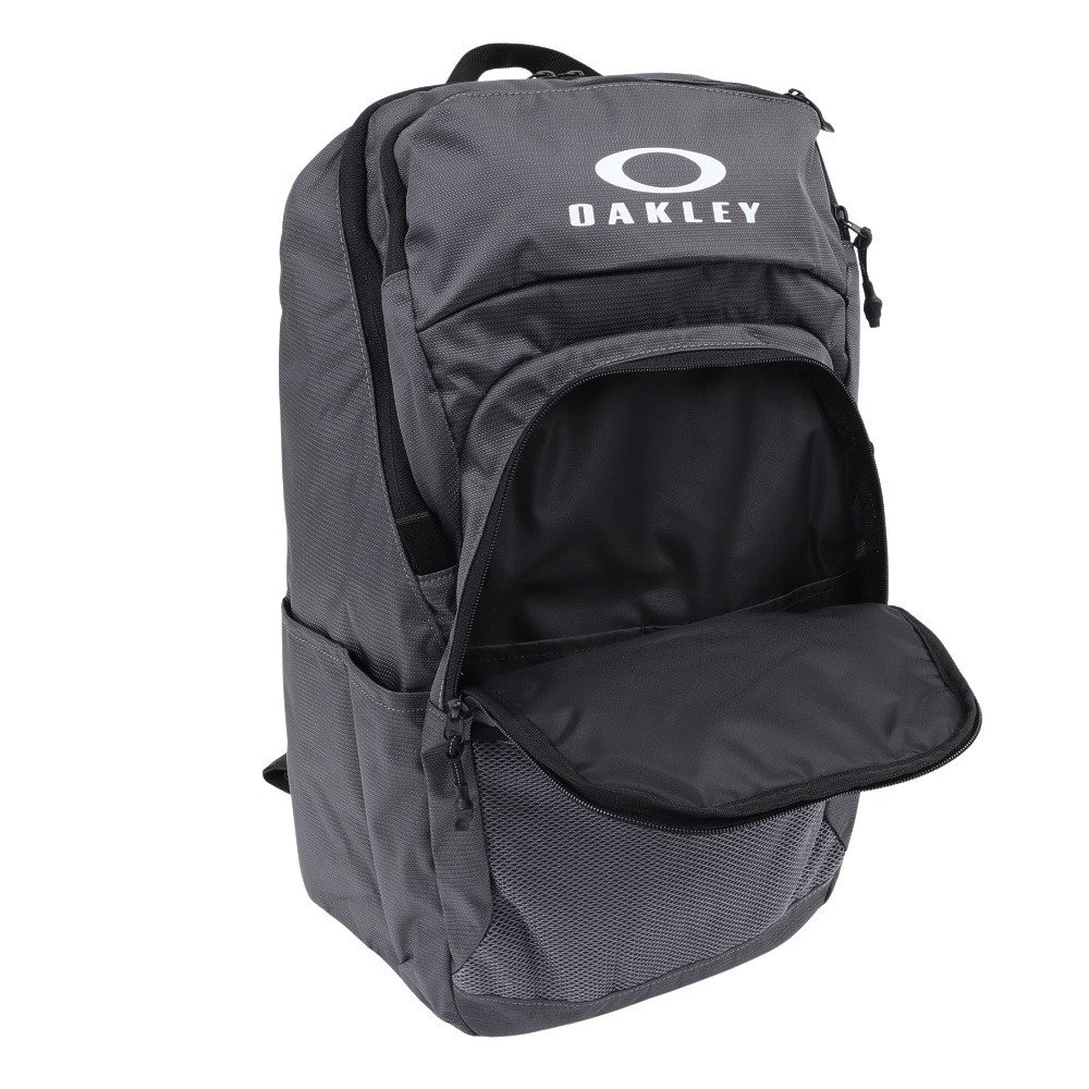 オークリー（OAKLEY）（メンズ、レディース）リュック Essential