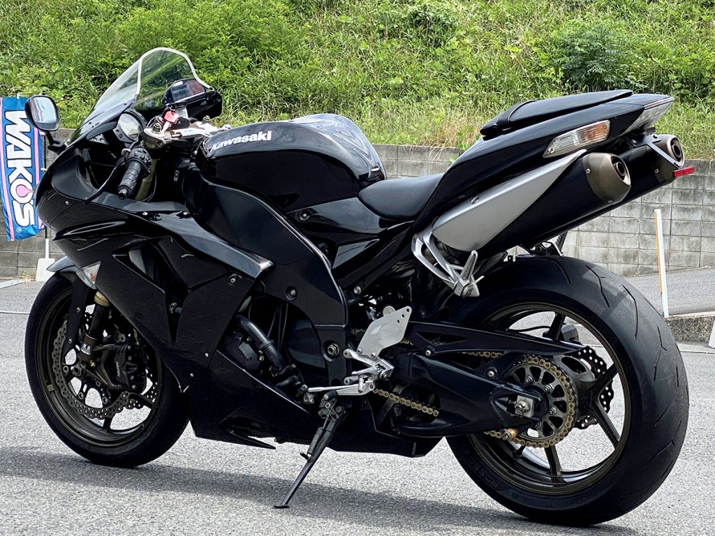 中古バイク KAWASAKI ZX-10R｜ZXT00D – 京都のバイクショップSPEC-M