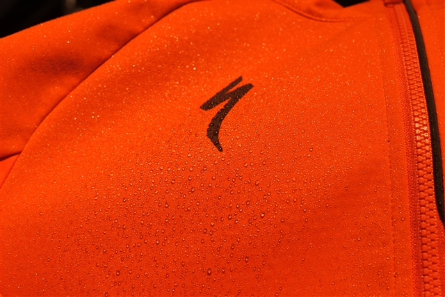 教えてSBCU先生! 冷たい空気をシャットアウトするELEMENT JACKET