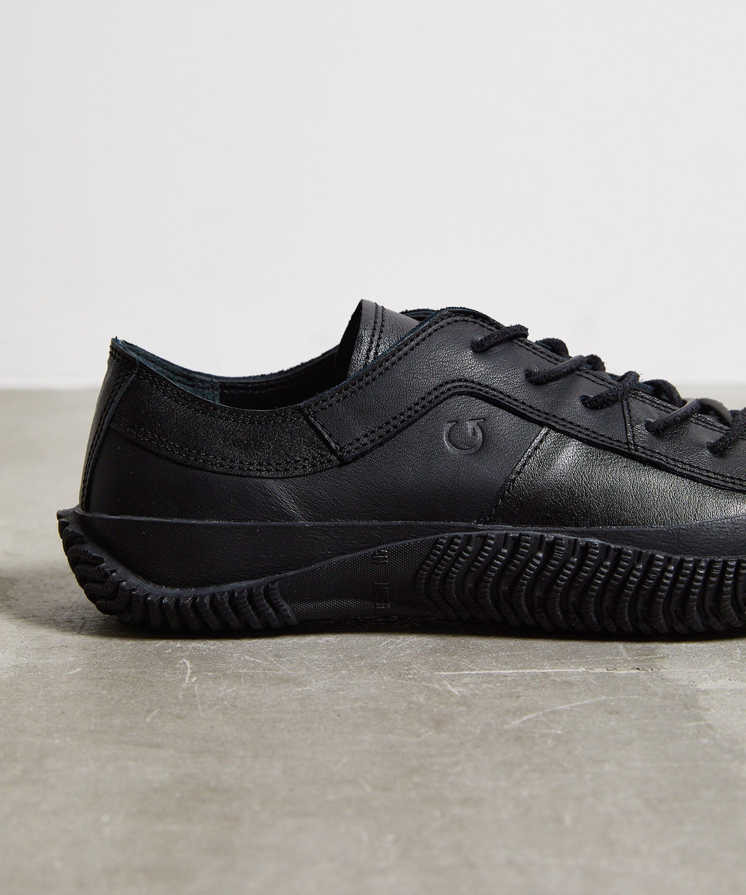 SP-6123I Black | 国産ハンドメイド スニーカー スピングル