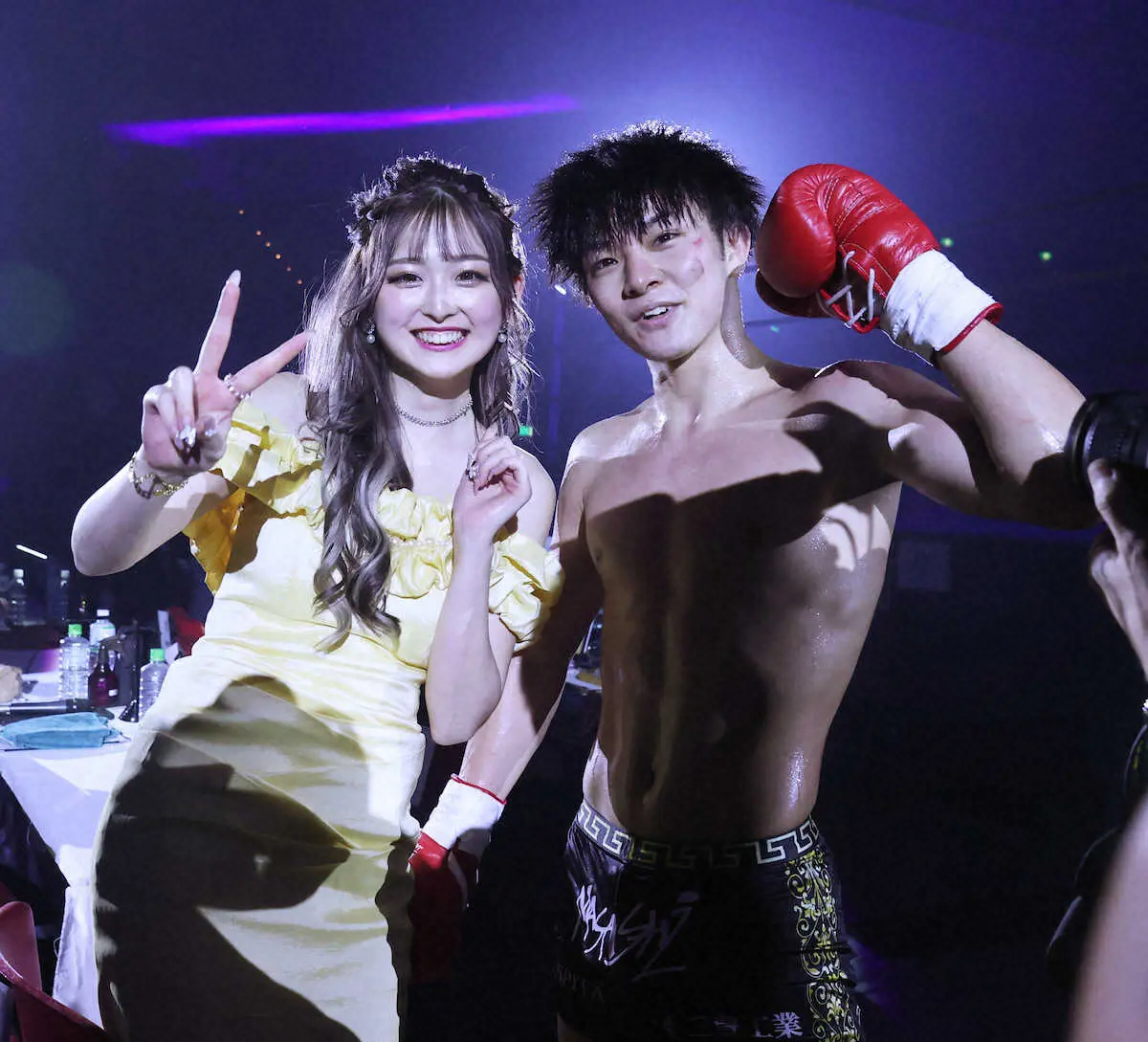 K－1】玖村将史 再起戦で2回KO勝利！試合後には笑顔で迎えた交際相手の